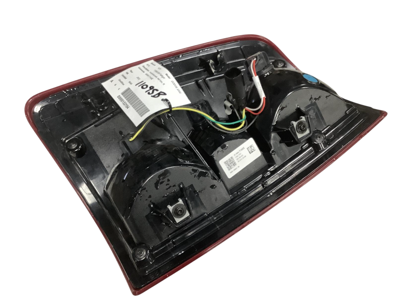 2019-2024 Dodge Ram 2500 3500 Pickup RH Passenger Taillight WITH Standard Incandescent Bulbs